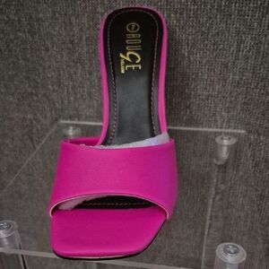 Rouge Helium Pink Women's Slide Sandals
